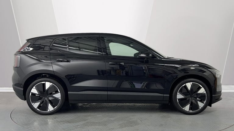 2025 Volvo EX30 Ultra, Twin Motor Performance, Electric(Tints, 20' Alloys, Heated Seats) Estate E...