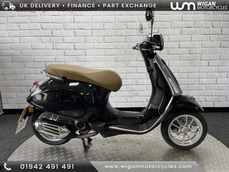 PIAGGIO VESPA PRIMAVERA 50, 72 REG 112 MILES, 50cc RETRO SCOOTER MOPED...