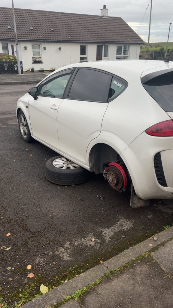 Seat, LEON, Hatchback, 2011, Manual, 1598 (cc), 5 doors