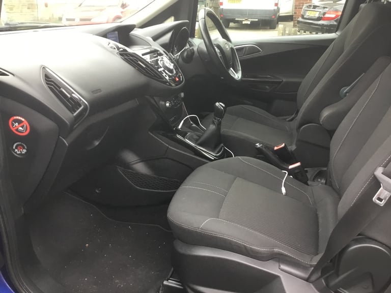 Ford b-max titanium mpv, 2014 reg, diesel.