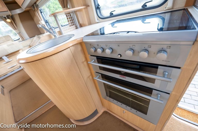 2008 Bessacarr E520