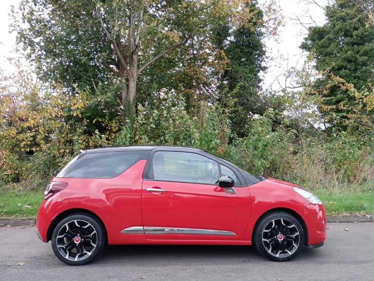 Citroen, DS3, Hatchback, 2014, Manual, 1560 (cc), 3 doors