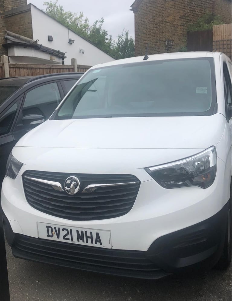 2021 Vauxhall Combo 2300 1.5 Turbo D 100ps H1 Dynamic Van PANEL VAN Diesel Manual