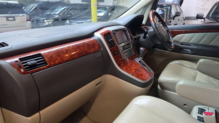 2021 Toyota Alphard 3.0 MZG SUROOF CURTAINS LEATHER AUTO DIESEL Automatic
