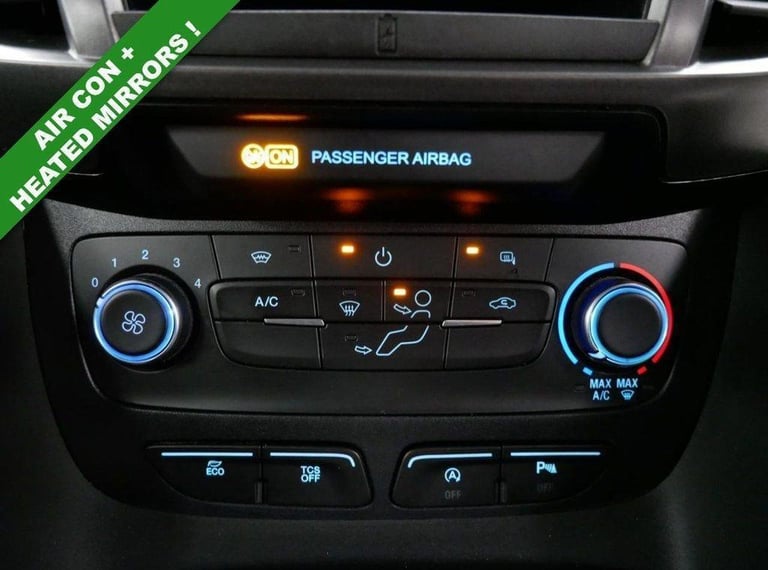 69 FORD TRANSIT CONNECT 1.5 EBL 120 BHP L1 TREND EDITION ( AIR CON / SAT NAV )