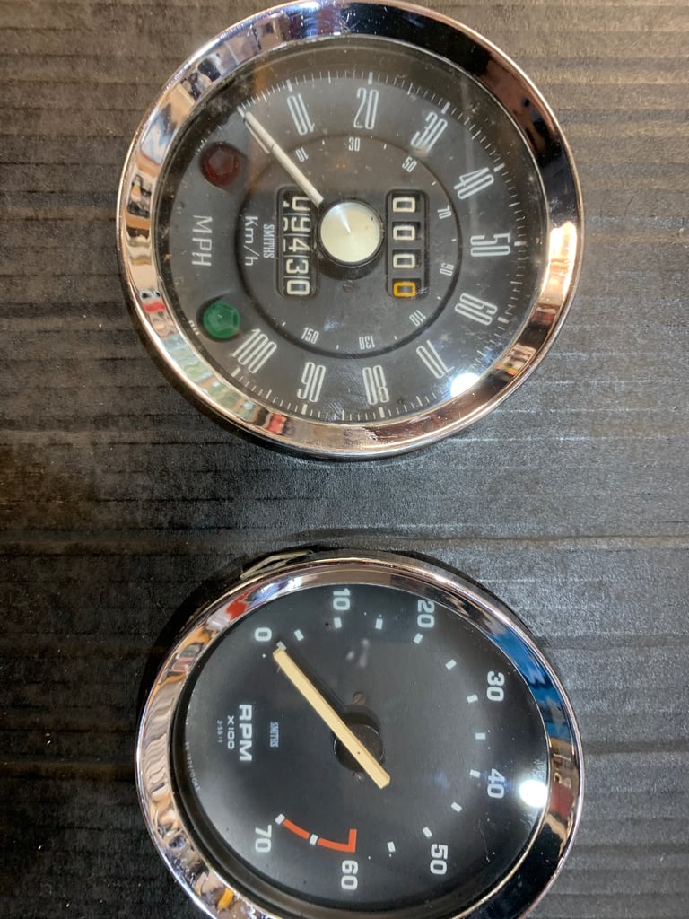 Smith classic car Gauges
