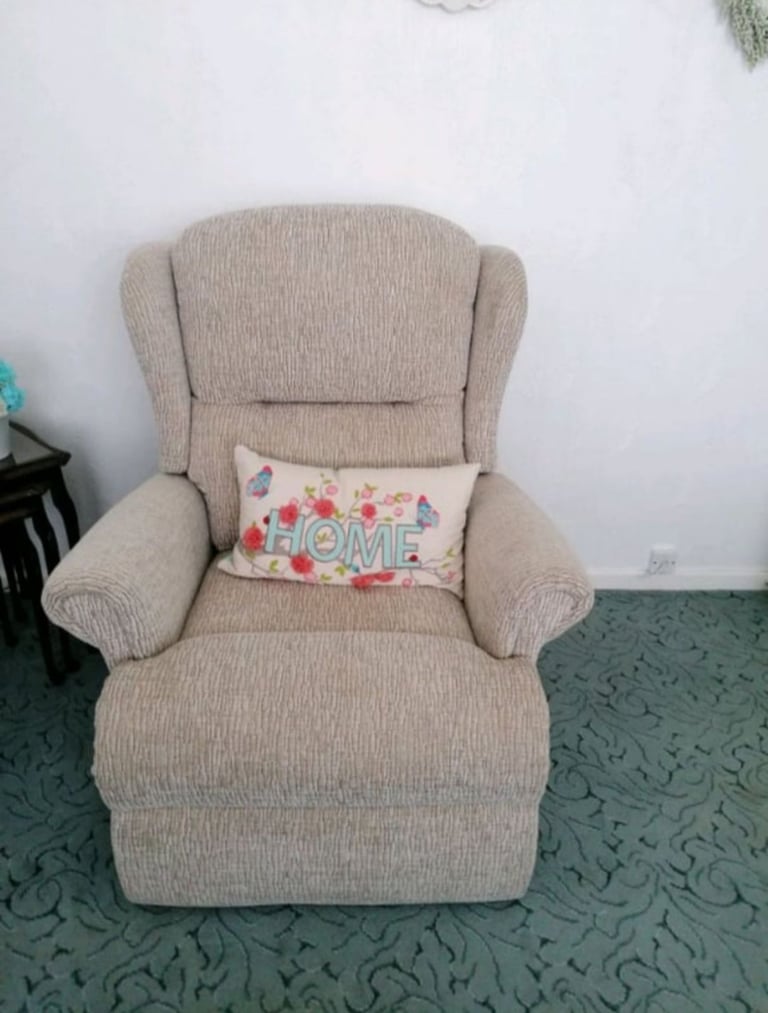 Malvern Electric Rise & Recliner Chair with matching Settee