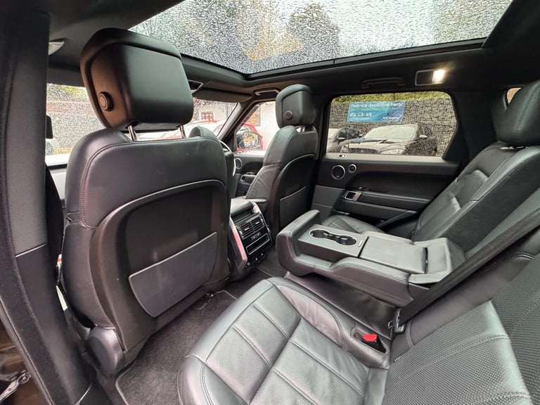 2021 Land Rover Range Rover Sport 3.0 D300 MHEV HSE Dynamic Black Auto 4WD Euro 6 (s/s) 5dr ESTAT...