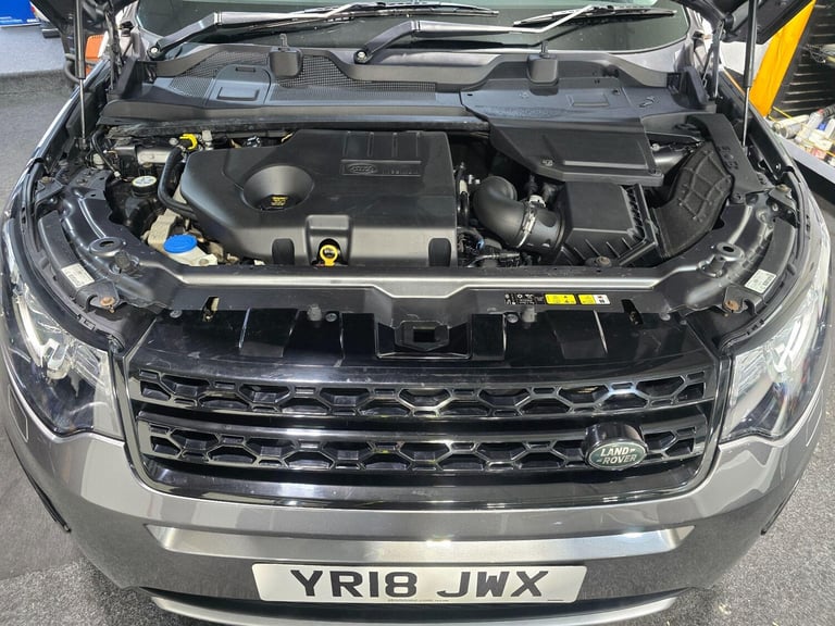 2018 Land Rover Discovery Sport 2.0 TD4 HSE 5dr [5 Seat] ESTATE DIESEL Manual