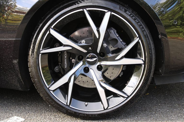2019 Aston Martin DBS V12 Superleggera 2dr Volante Touchtronic Auto CONVERTIBLE PETROL Automatic