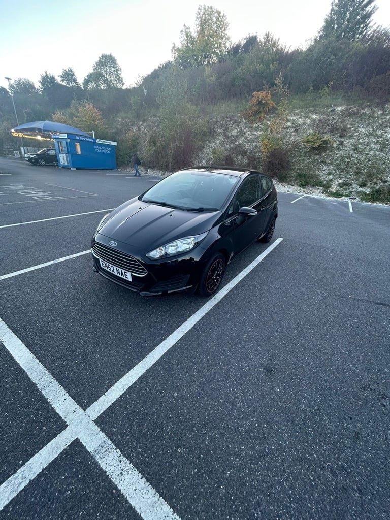 Ford, FIESTA, Hatchback, 2013, Semi-Auto, 1597 (cc), 3 doors