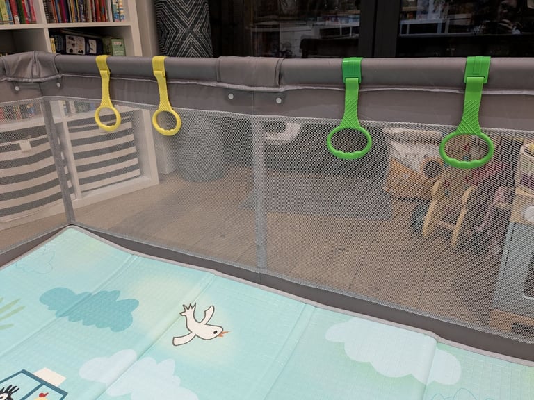 Large children's playpen with reversible soft mat