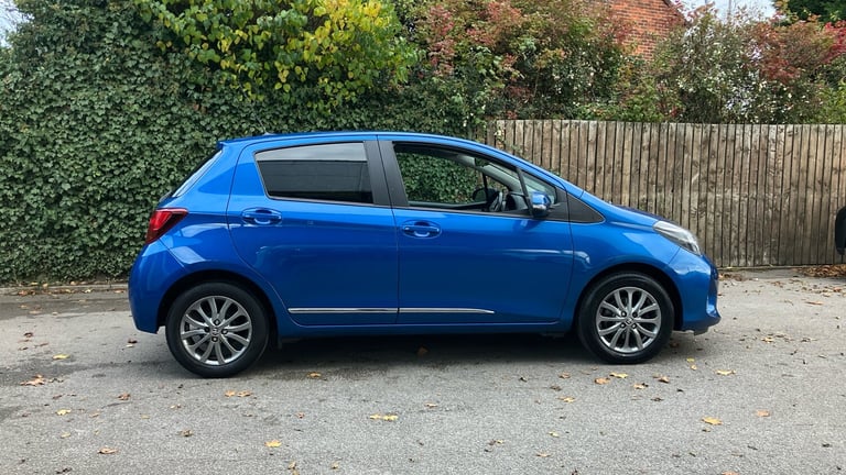 2017 Toyota Yaris 1.33 VVT-i Icon 5dr CVT Petrol Hatchback Hatchback Petrol Automatic