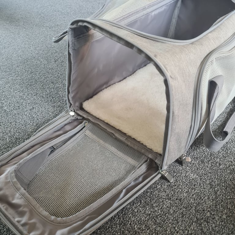 Free pet carrier 