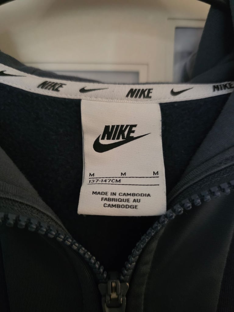 Nike Kids Fleece Tracksuit Set Black/Navy 8-10 Years zipped Hoodie & Joggers