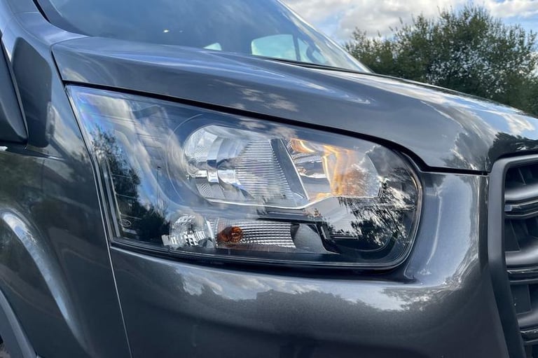 2023 Ford Transit 460 Leader AUTO L4 H3 ELWB High Roof 17 Seat Minibus RWD 2.0 EcoBlue 165ps, Min...