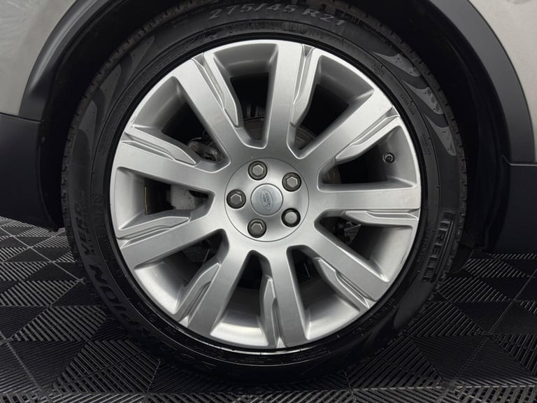 2018 Land Rover Discovery 2.0 SD4 HSE Auto 4WD Euro 6 (s/s) 5dr ESTATE Diesel Automatic