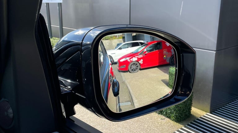 2025 Land Rover Discovery 3.0 D350 MHEV Dynamic HSE SUV 5dr Diesel Auto 4WD Euro 6 (s/s) (350 ps)...