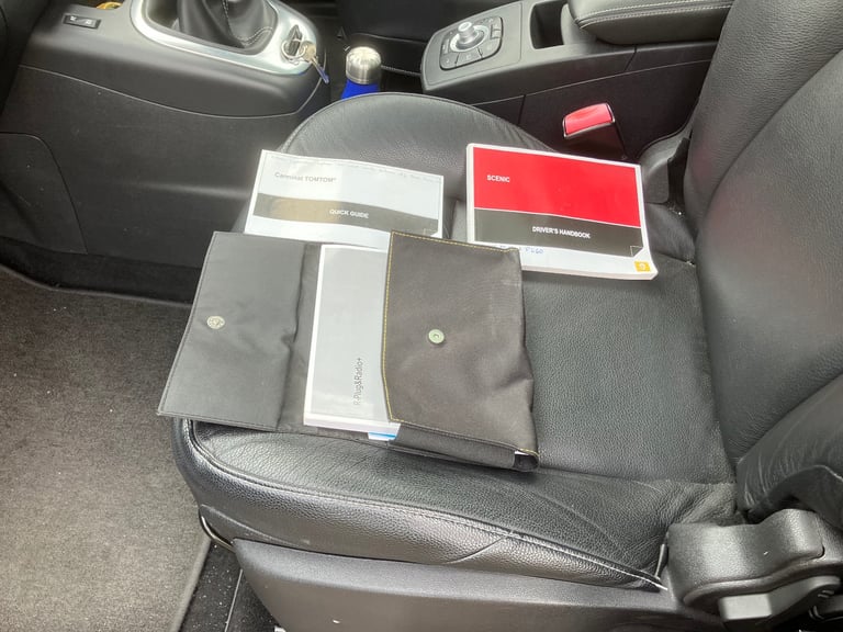 Renault, SCENIC Limited nav 2016, Manual, 1461 (cc), 5 doors panoramic roof
