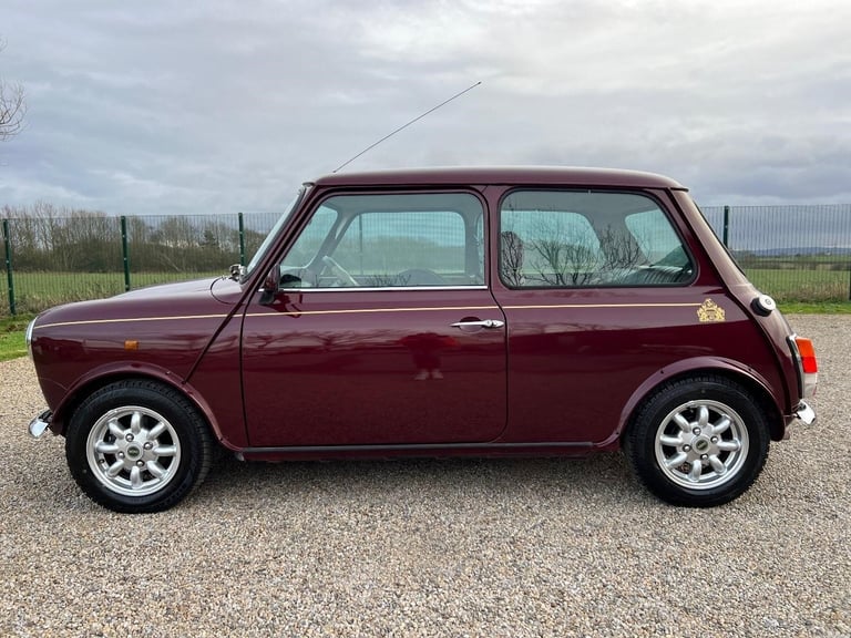 ROVER MINI RARE AUTOMATIC 40TH ANNIVERSARY EDITION IN MULBERRY * FULL LEATHER *