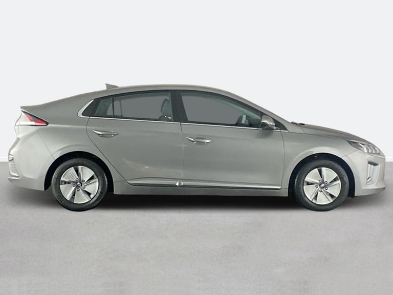 2022 Hyundai IONIQ 1.6 GDi Hybrid Premium 5dr DCT Hatchback PETROL/ELECTRIC Automatic
