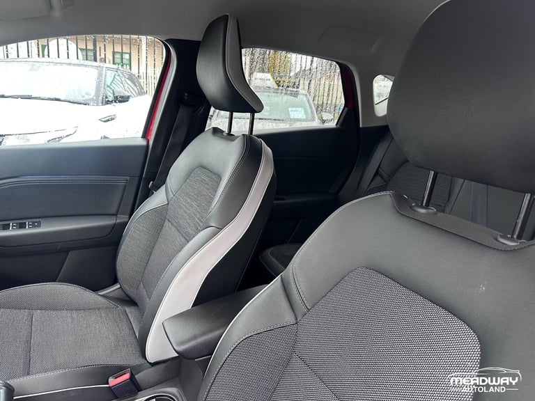 2023 Renault Captur 1.6 E-Tech full hybrid 145 Techno 5dr Auto HATCHBACK PETROL/ELECTRIC Automatic