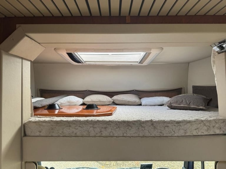 2007 Iveco STRALIS 7 HORSE LEHEL HORSEBOX Diesel Automatic