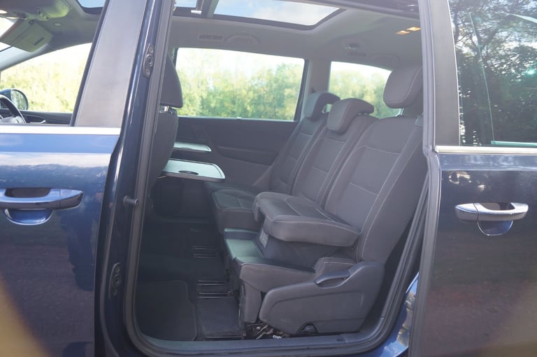 2011 Seat Alhambra 2.0TDI 6-Speed 12-MOT 7-Seats Full Service SatNav 18" Panorama Towbar MPV