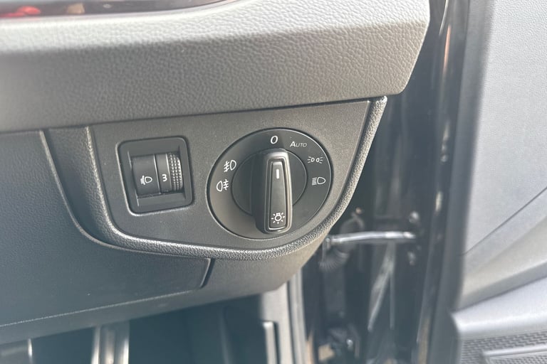 2020 Volkswagen Polo 1.0 TSI 115 R-Line 5dr Hatchback PETROL Manual