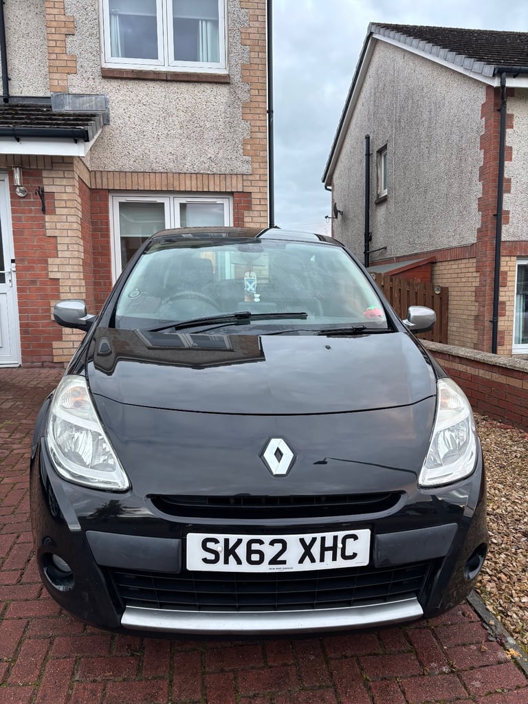 image for  2012 Renault Clio 1.2 16V Dynamique Tomtom 3dr - Petrol