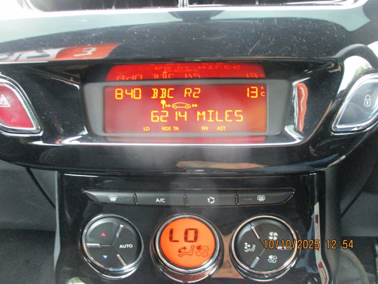 2012 Citroen DS3 1.6 VTi 16V DStyle Plus 3dr HATCHBACK Petrol Manual