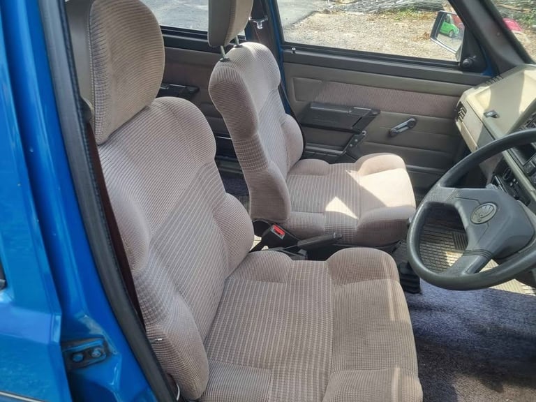 1990 SKODA FAVORIT 1.3 petrol manual.