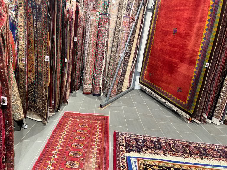 MAHARAJA SILK RUG 280x370cm