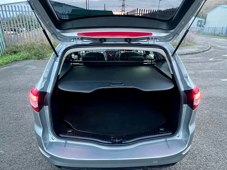 2014 Ford MONDEO EDGE TDCI Ex police Estate  Diesel Manual