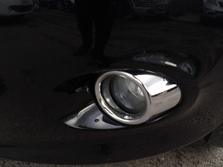 2012 Ford Fiesta Titanium Hatchback Petrol Manual