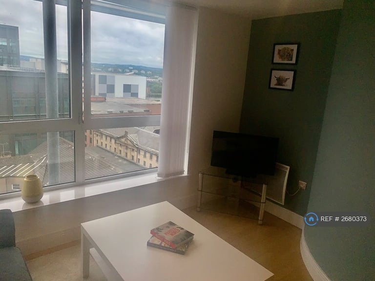 2 bedroom flat in Argyle Street, Glasgow, G2 (2 bed) (#2680373)