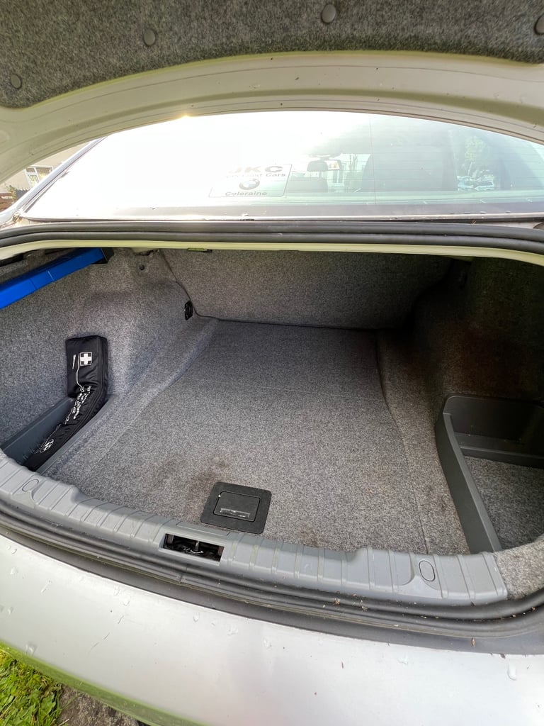 BMW, 3 SERIES, Saloon, 2007, Manual, 1995 (cc), 4 doors