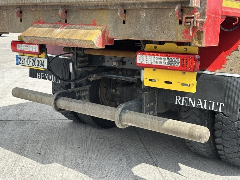2022 RENAULT K440 8X4 TIPPER