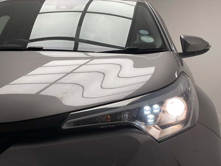 2018 Toyota C-HR 1.2 VVT-i Icon Euro 6 (s/s) 5dr HATCHBACK Petrol Manual