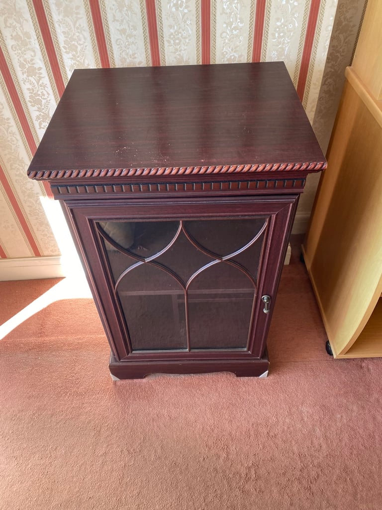 STEREO CABINET FOR SALE 