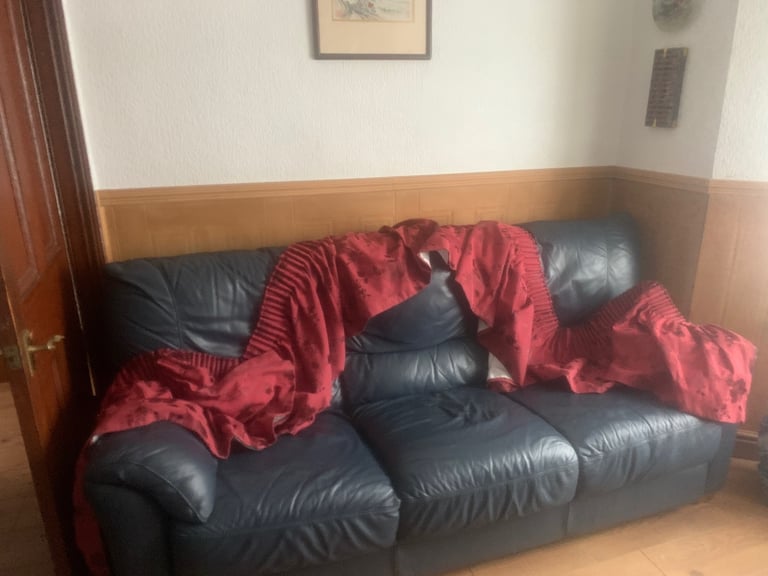 image for Handmade Red Topstyle/Valance