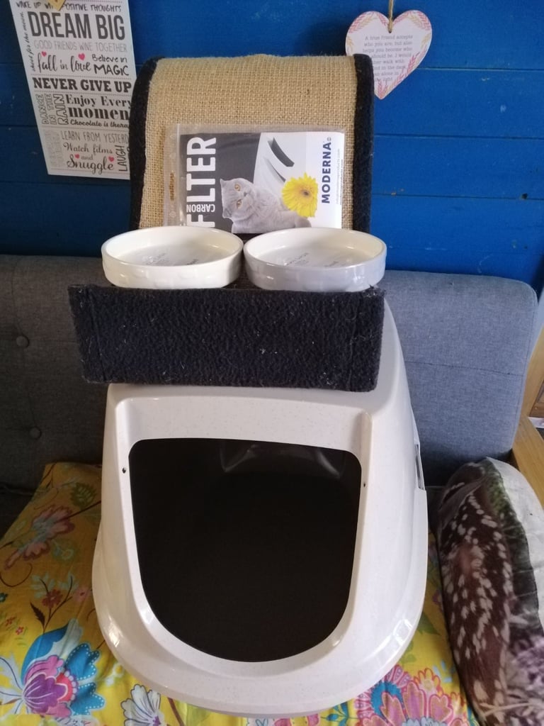 Cat bundle job lot starter set, all unused items. 