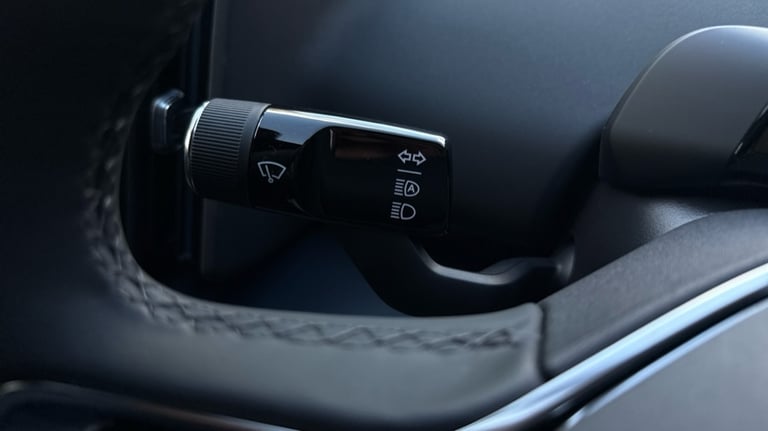 2025 Volvo EX30 Plus, Twin Motor Performance, Electric Estate Electric Automatic