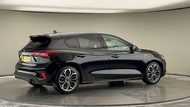 2022 Ford Focus Focus ST-Line Vignale 5 door 1.0L EcoBoost 155PS mHEV FWD 7 Speed PowerShif 5 doo...