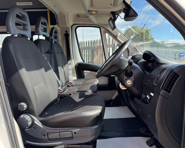 2018 Peugeot Boxer 2.0 BlueHDi H2 17 Seat Minibus LITE (PSV) 130ps Minibus Diesel Manual