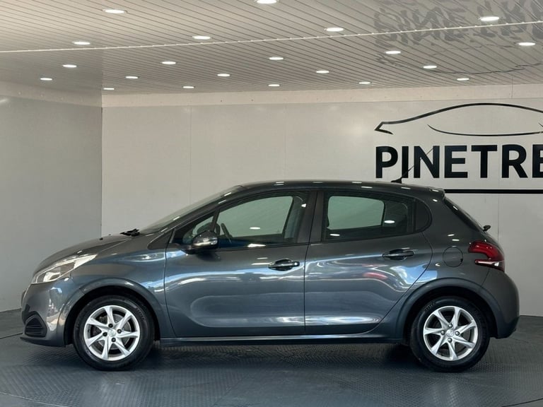 2017 Peugeot 208 1.2 PureTech Active Hatchback 5dr Petrol Manual Euro 6 (68 ps) Hatchback Petrol ...
