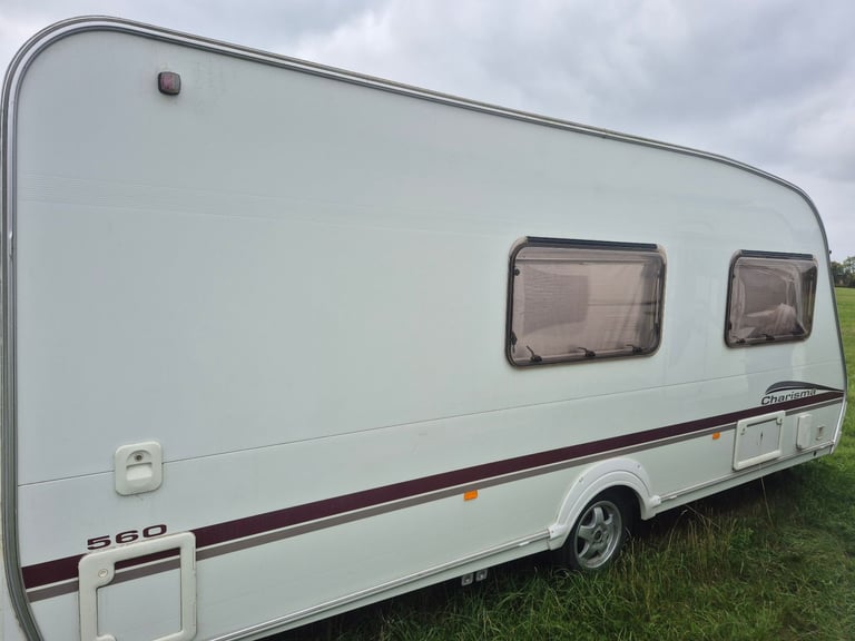 Swift charisma 560 2006 