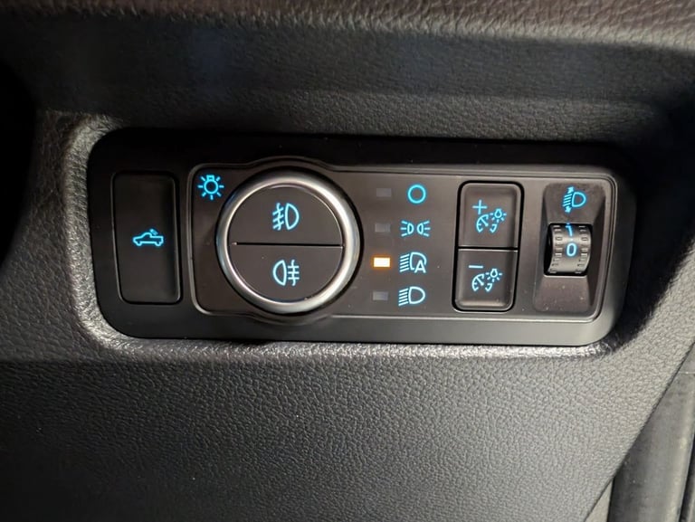 2023 Ford Ranger 2.0 TD EcoBlue Wildtrak Pickup Double Cab 4dr Diesel Auto 4WD Euro 6 (s/s)  PICK...