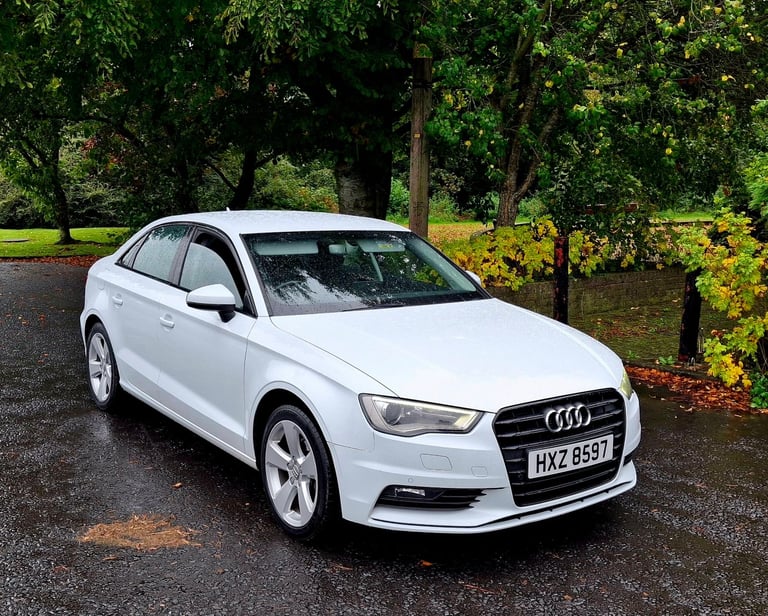 STUNNING AUDI A3 1.6 TDI SPORT AUTOMATIC a4 a6 320d golf leon jetta cla gla