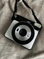 Instax Sqaure SQ6 Polaroid camera 